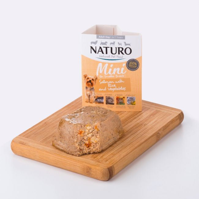Caserola Naturo Adult Mini cu Carne de Somon, Orez si Legume 150g