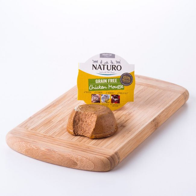 Naturo Caserola Adult Cat Mousse cu Carne de Pui 85g