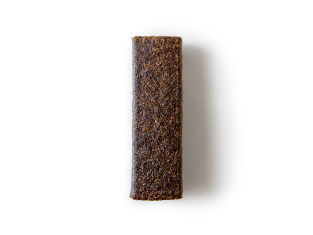 Bow Wow Baton Proteic cu Somon si Ierburi 32 Gr