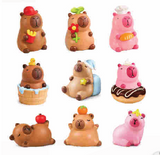 Leopet Jucarie Capybara Latex Mystery Box pentru Caini 9x8 Cm